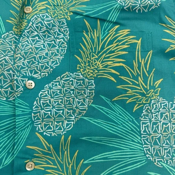 Reyn Spooner Hawaiian Shirt Mens Large Green Pineapple Leaf Beech Aloha Casual - Picture 4 of 7
